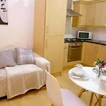 Elegant Chelsea One Bed